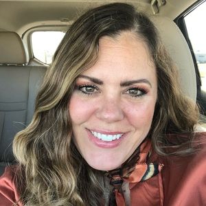 Meet your Posher, Stacey